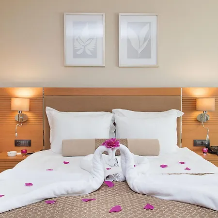 Mia Hotel