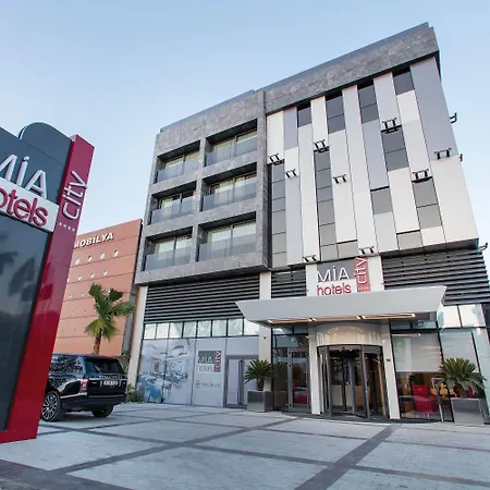 Mia 4*