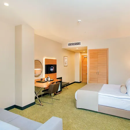 Mia Hotel